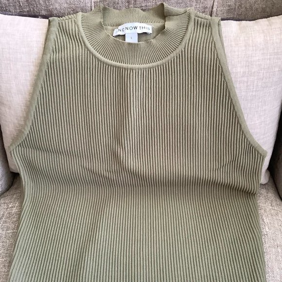 Tops - And Now This / Color Green / Mock Neck Ribbed Top